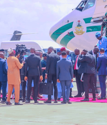 Tinubu ya sauka a Najeriya bayan kammala taron Abu Dhabi